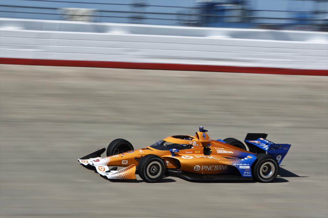 Scott Dixon - Borchetta Bourbon Music City Grand Prix - By: Chris Jones -- Photo by: Chris Jones